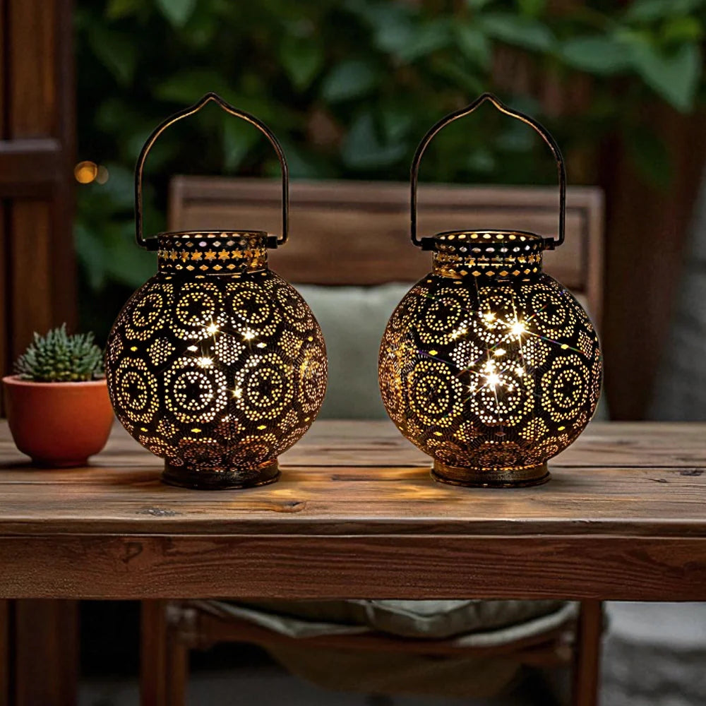 Moroccan Style Metal Table Lamp (Set of 2)