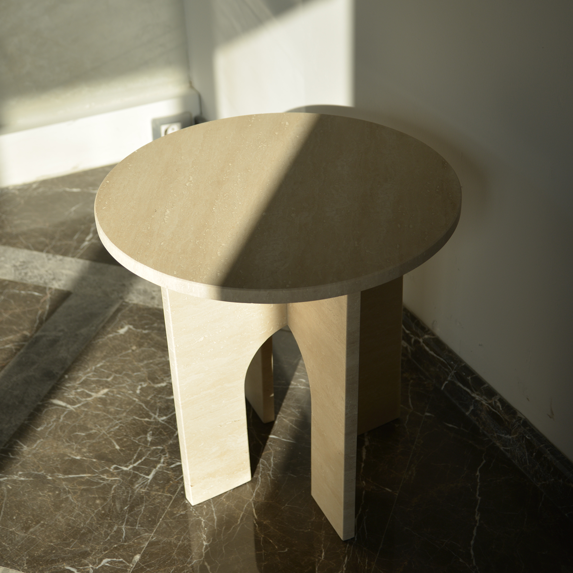 Travertine Round End/Side Marble Coffee Table U Shape Legs