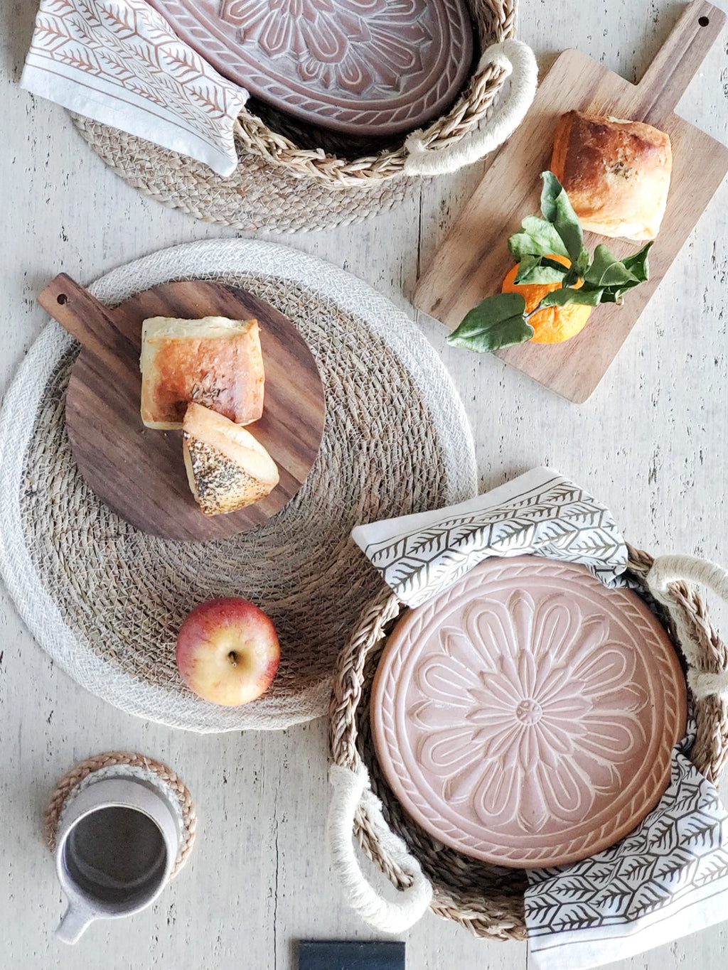 Chauffe-Pain et Panier - Fleur Vintage