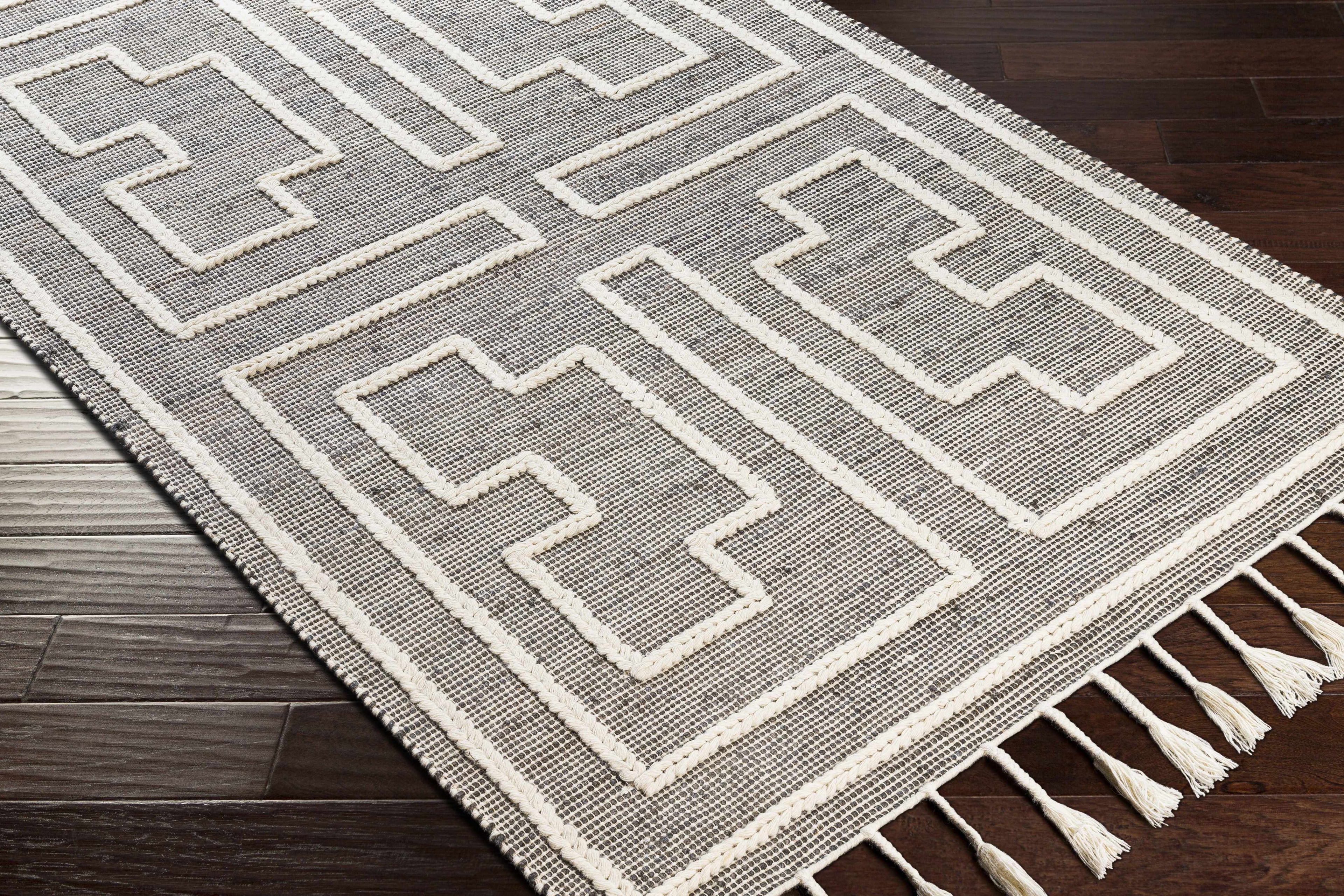Azra Tasseled Jute & Wool Rug