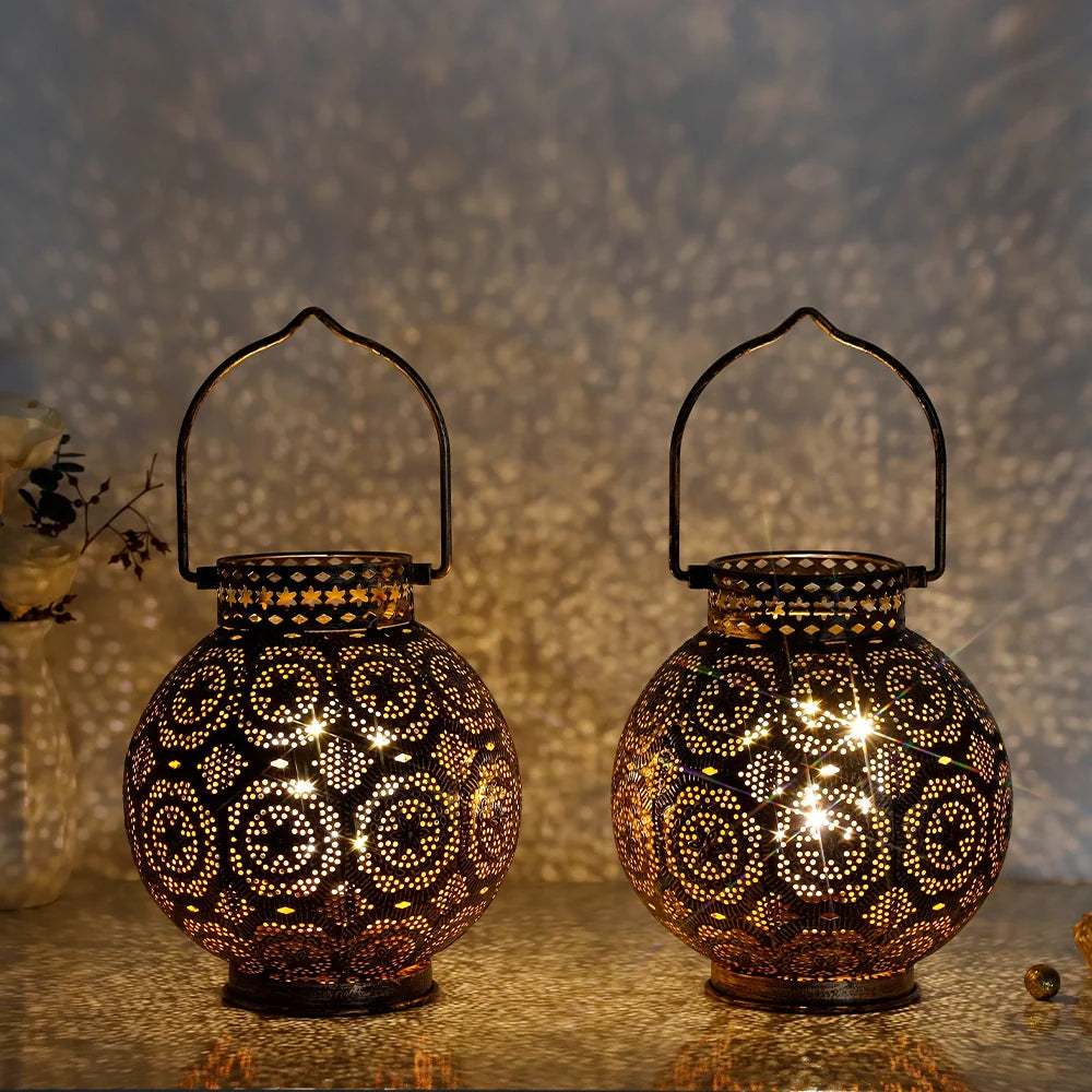 Moroccan Style Metal Table Lamp (Set of 2)