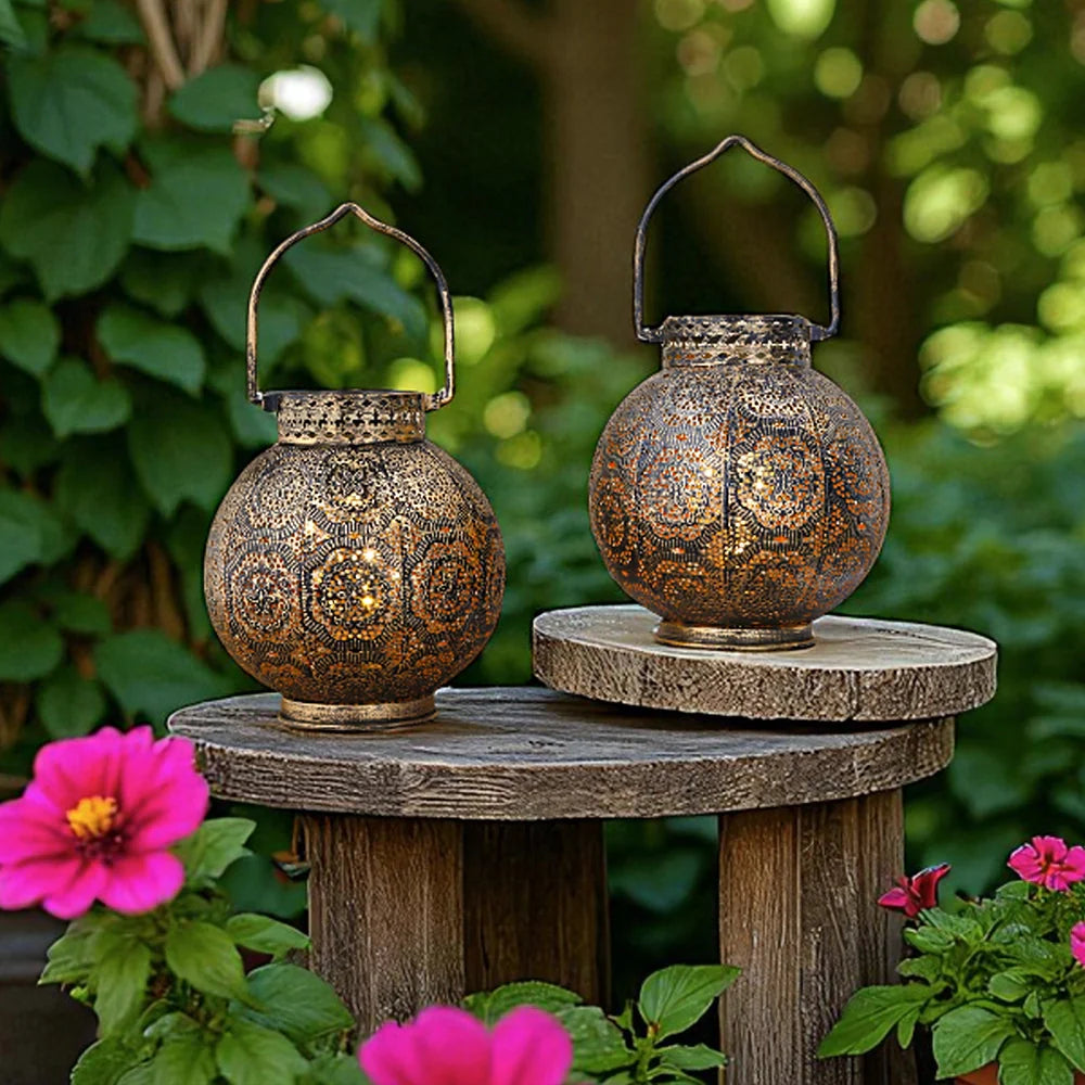 Moroccan Style Metal Table Lamp (Set of 2)