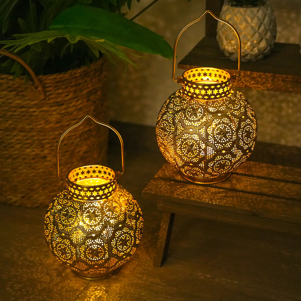 Moroccan Style Metal Table Lamp (Set of 2)