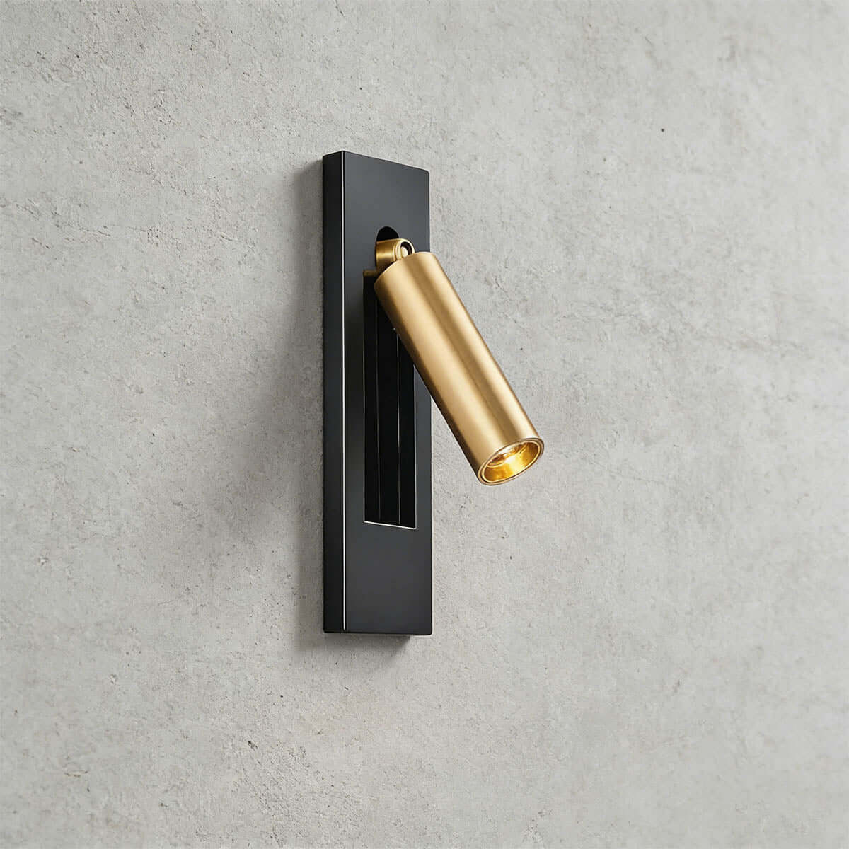 Mavti Wall Lamp Style B