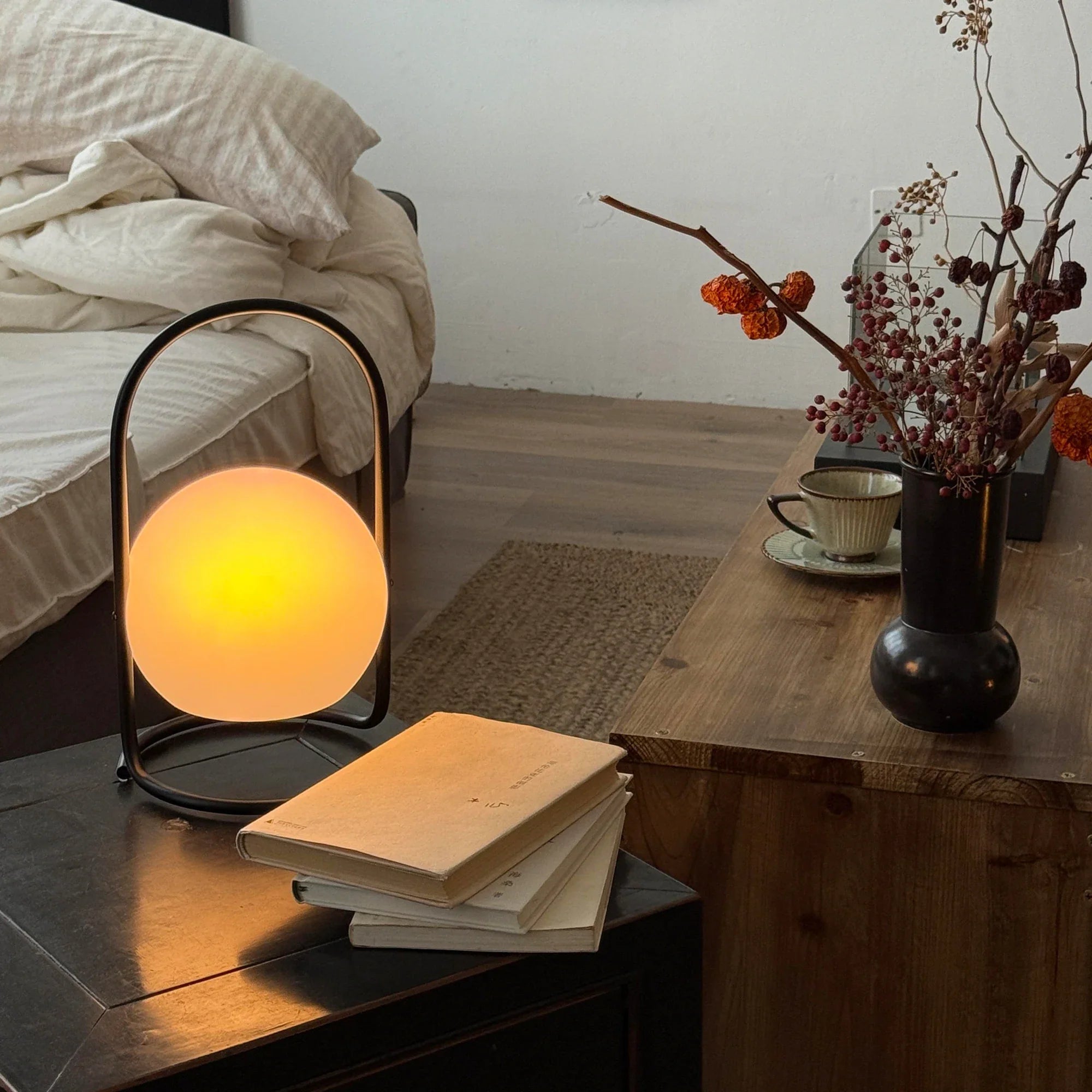 Portable waterproof Rechargeable Table Lamp 2600mAh